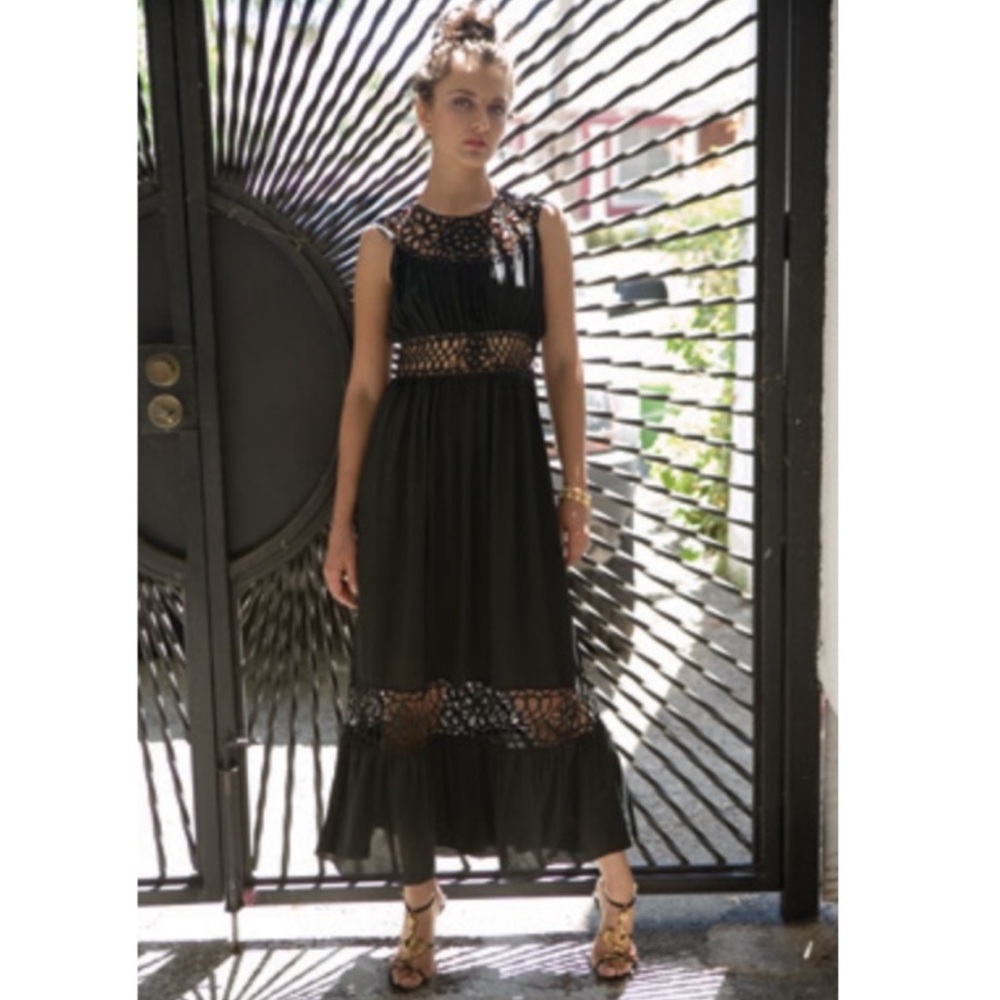 Jonovich Hawk Diana Silk‎ Black Midi Dress